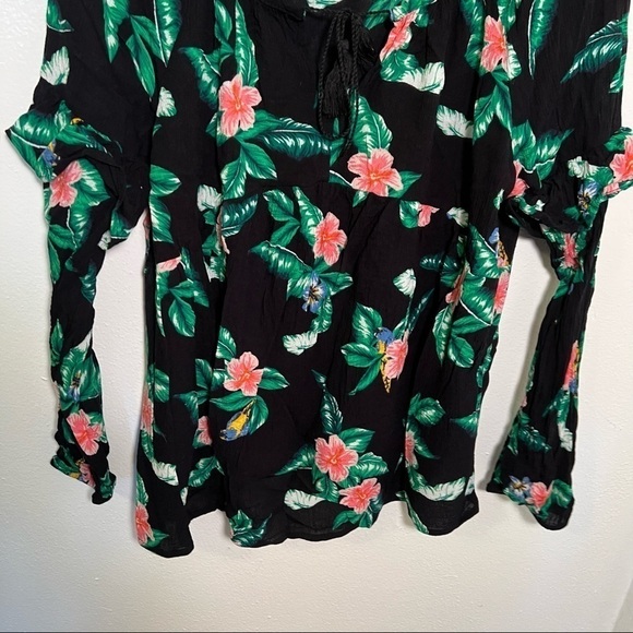 Old Navy Long Sleeve Sexy Swing Blouse Black Birds Tropical Print - Picture 4 of 12